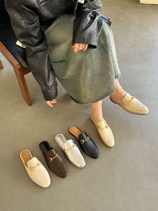 Round Toe Horsebit Buckle Slippers Women Low Heel Flat PU Leather