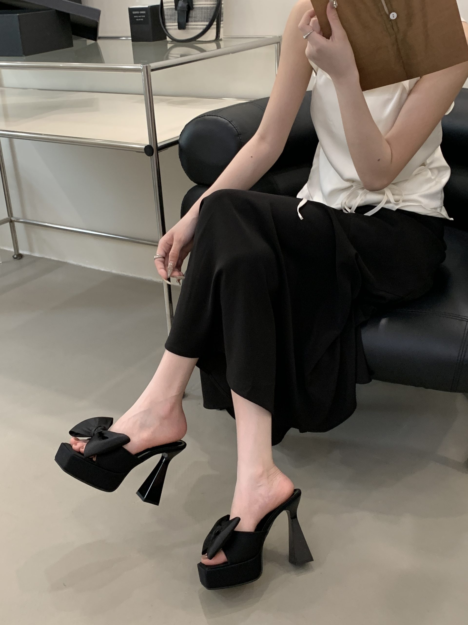 2026 New BUBUFLY Women's Black Bow Chunky Heel Platform Sandals 12CM - Image 2